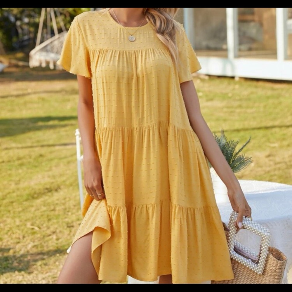 Yellow dress
